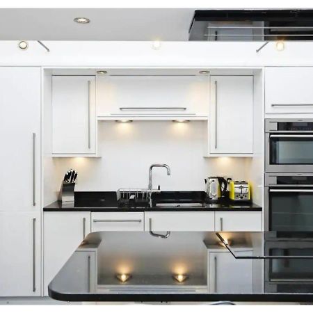 Ferienwohnung Altido Cosy 2-Bed Apt In The Old Town With Mezzanine Edinburgh Exterior foto